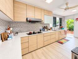 Sennett Estate (D13), Terrace #613794311